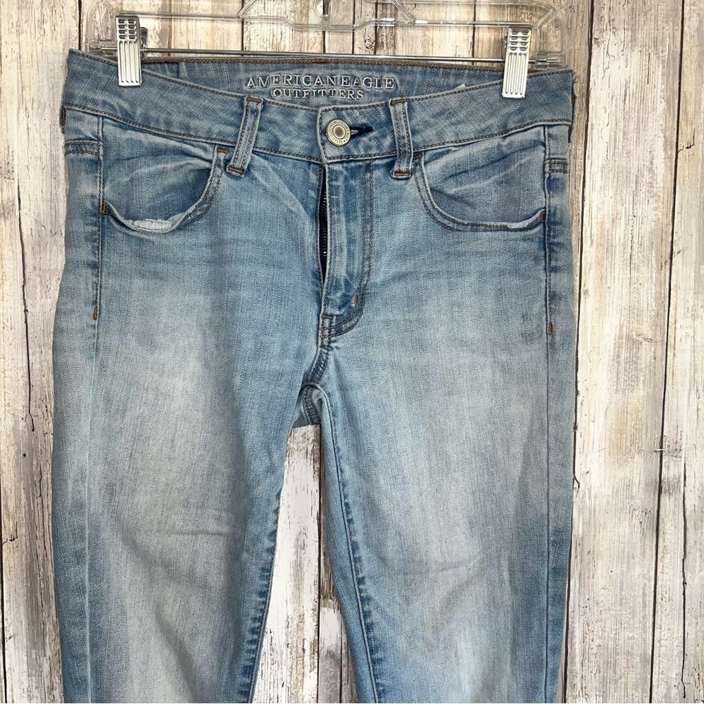 American Eagle Light Wash Stretch Short Jegging - Picture 3 of 6